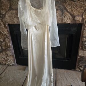 CDC Cream Long Sleeve Dress